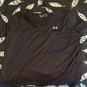 Under Armour Black Short Sleeve Tee